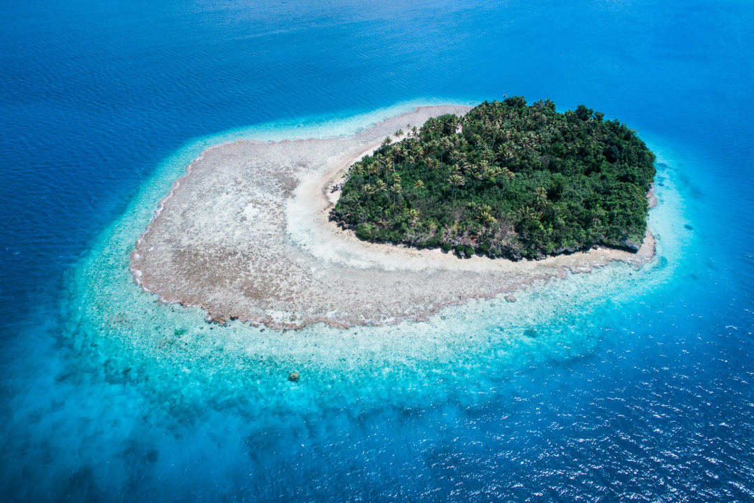 Tongan Island Paradise, Tonga - FROTHERS GALLERY